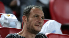 Αλέξης Αλεξανδρής: Η ρατσιστική ανάρτηση, οι αντιδράσεις και η νέα απάντηση 