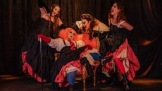 Το θρυλικό μιούζικαλ «Ωραία μου κυρία» ανεβαίνει στη Λυρική Σκηνή