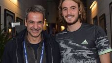 Αποθέωση από Κυριάκο Μητσοτάκη και Μαρέβα για τον Στέφανο Τσιτσιπά: «Πρωταθλητής» και «Θεός»