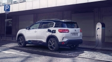 Tο Citroen C5 Aircross αποκτά plug-in υβριδική έκδοση!