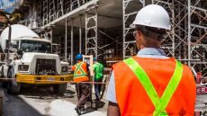 Δείκτες PMI: Άσχημα νέα από  το πλέον αξιόπιστο βαρόμετρο για ύφεση στην Ευρωζώνη