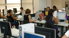 Δημόσιοι υπάλληλοι: Ποιες αυξήσεις θα έχουν οι μισθοί τους το 2024