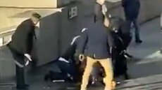 Επίθεση London Bridge: Καταδικασμένος για φόνο ένας από αυτούς που ακινητοποίησαν τον δράστη