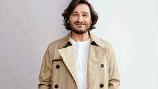 Βασίλης Χαραλαμπόπουλος: Περιγράφει την πρώτη οντισιόν με τον Άρη Σερβετάλη στο θρυλικό «Είσαι το ταίρι μου»