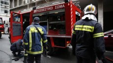 Φωτιά τώρα σε διαμέρισμα στον Πειραιά 