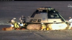 Δείτε live: Το διαστημικό όχημα Starliner προσγειώθηκε στην έρημο στο Νέο Μεξικό