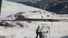 Κλειστό το χιονοδρομικό κέντρο Βόρας-Καϊμάκτσαλαν λόγω χιονοθύελλας