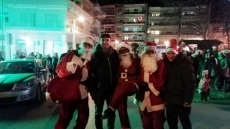 Νάουσα: Με roller «έσκασε» ο Άι Βασίλης στο κέντρο της πόλης!