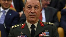 Συνεχίζει τα ίδια ο Ακάρ για το «Τσεσμέ»: Οι Έλληνες μας παρενόχλησαν - Δώσαμε την απαραίτητη απάντηση