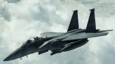 Η Βαγδάτη απειλεί να «αναθεωρήσει» τις σχέσεις της με τις ΗΠΑ