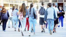 Σχολεία: Δεν θα μετρούν με υπεύθυνη δήλωση οι απουσίες των μαθητών ως τη λήξη των μαθημάτων