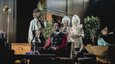 Καρυοφυλλιά Καραμπέτη, Αθηνά Μαξίμου, Μαρία Κεχαγιόγλου: Οι «Τρεις Αδελφές» ανεβαίνουν στο Θέατρο «Βεάκη»