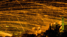 Ρουκετοπόλεμος τέλος στη Χίο; - Ανέστειλε τη λειτουργία του το σωματείο «Φίλοι Βρονταδουσιακών Εθίμων»