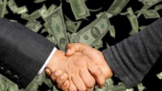 Ο καπιταλισμός κάνει «περισσότερο κακό παρά καλό», σύμφωνα με δημοσκόπηση