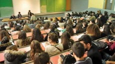 ΠΟΣΔΕΠ κατά κολεγίων: Η λειτουργία τους δε μπορεί να είναι ανεξέλεγκτη