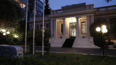 Κυβέρνηση: Ο ΣΥΡΙΖΑ ψαρεύει στα θολά νερά για το ποδόσφαιρο