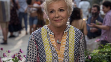 Τζούλι Γουόλτερς: «Μου αφαίρεσαν 30 εκατοστά από το παχύ έντερο» - Η σκληρή μάχη της ηθοποιού με τον καρκίνο