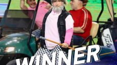 YFSF: Η νικητήρια μεταμφίεση της Μαρίας Ανδρούτσου ως «Tones and I»