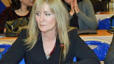 Υπόθεση Novartis: Δικογραφία για τον σύζυγο της Ράικου έστειλε στη Βουλή η Τουλουπάκη