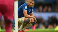 Έβερτον: O Ριτσάρλισον έκανε δώρο σπίτια σε όλη του την οικογένεια