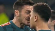 Άγιαξ: Απίθανος καυγάς του Τάντιτς με τον Ντεστ