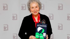 Βιβλίο: Οι Διαθήκες δια χειρός Μάργκαρετ Άτγουντ