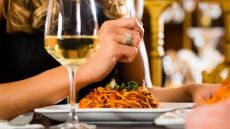 Κορωνοϊός: Delivery στην Ιταλία η εναλλακτική αντί εξόδου