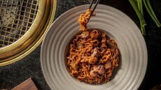 Βραβευμένο εστιατόριο στη Νέα Υόρκη έφτιαξε το πιάτο Ram-Don της ταινίας Παράσιτα