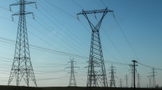 Η ΔΕΗ διαψεύδει ΓΕΝΟΠ:  Δεν έχει αποφασιστεί εργασία μόνο για το προσωπικό ασφαλείας