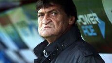 Φαλτσιόνι: «Είχα πνευμονία, καρκίνο και με στέλνουν στα ματς με τον κορωνοϊό»!