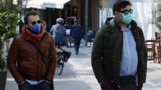 Κρούσματα κορωνοϊού: Θα έχουμε πρόβλημα αν δεν ακολουθήσουμε μοντέλο Κορέας, προειδοποιεί o καθηγητής Κουρέτας