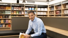 Ο εκδότης της «Διόπτρας» προσφέρει δωρεάν ηλεκτρονικά βιβλία 