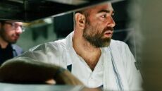 Κορωνοϊός: Ηχηρό μήνυμα του σεφ Άρη Βεζενέ για την ελληνική εστίαση