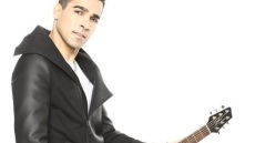 Βασίλης Δήμας: Κυκλοφόρησε η νέα του επιτυχία, με τίτλο «17»!