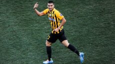 Ροζ για κορωνοϊό: Παλιές οι υποδομές στην Ελλάδα, 500 ευρώ η βραδιά στην ιδιωτική κλινική