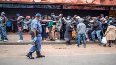 Κορωνοϊός - ΠΟΥ: Το τρίτο κύμα εξαπλώνεται ταχύτερα στην Αφρική, που αντιμετωπίζει έλλειψη εμβολίων