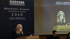 Μαριάννα Βαρδινογιάννη: «Τιμάμε τους προγόνους μας, αλλά τώρα προτεραιότητα έχουν οι σύγχρονοι ήρωες»