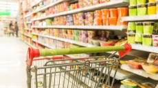 Γεωργιάδης για κορωνοϊό: Καμία έλλειψη σε τρόφιμα και αγαθά