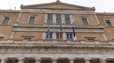 Κορωνοϊός: Στα χρωματα της Ιταλίας θα φωταγωγηθεί η Βουλή των Ελλήνων