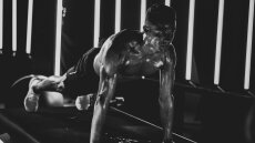 Κορωνοϊός - Ποδόσφαιρο: Ο Ρονάλντο 'προκαλεί' τους followers του με το... Living Room Cup