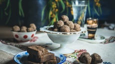 Χαλβάς με παξιμάδι χαρουπιού