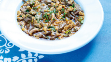 Μαγειρίτσα, μια ιστορία και μια συνταγή