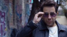 «Το χοντρό μπιζέλι χορεύει τσιφτετέλι»: Ο Γιώργος Μαζωνάκης προσγειώνεται από την καραντίνα στη... Λιλιπούπολη