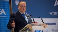 Κορωνοϊός - Ποδόσφαιρο: «Μέσα Ιουνίου θα ξεκινήσει και πάλι η La Liga»