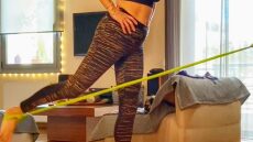 Σούπερ γλουτοί με ένα λάστιχο – Έτσι γίνεται!