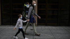 Κορωνοϊός: Ποιο φάρμακο είναι αποτελεσματικό σε παιδιά που αντιμετωπίζουν σοβαρά συμπτώματα