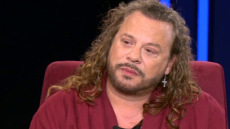 Χρήστος Δάντης: Ο καταπιεσμένος ομοφυλόφιλος πρώτος βρίζει τις αδ...ές!