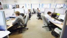 Πρόγραμμα 100.000 θέσεων εργασίας: Πρεμιέρα σήμερα για τις αιτήσεις