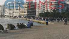 Θεσσαλονίκη: Κοσμοπλημμύρα στη Νέα Παραλία! 