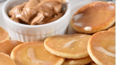 Cereal pancakes: Η νέα viral συνταγή είναι η τέλεια πρόταση για πρωινό